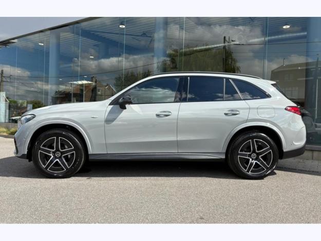 MERCEDES-BENZ GLC 300 e 4M AMG Pack Night Pano Attelage  