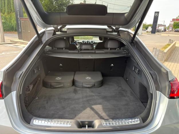 MERCEDES-BENZ GLC 300 e Coupé AMG Toit Pano Burmester  