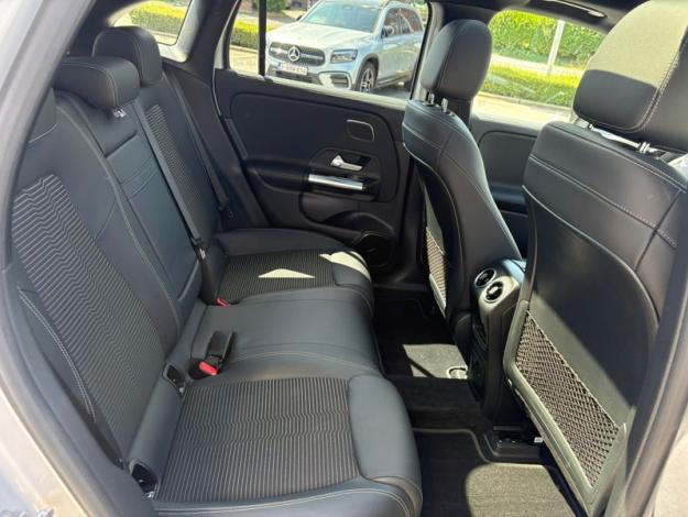 MERCEDES-BENZ EQA 250 Premium Toit Pano Burmester  