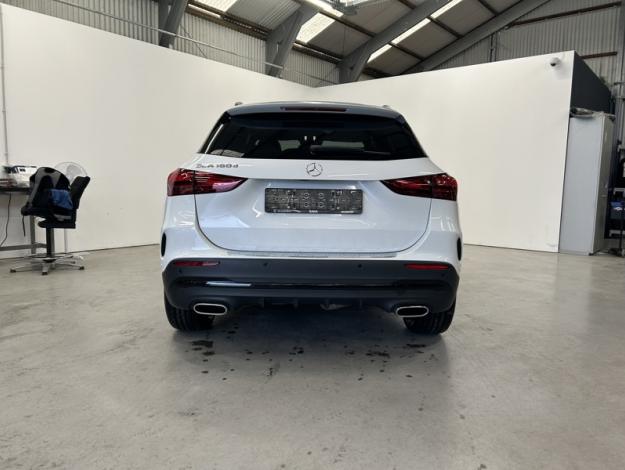 MERCEDES-BENZ GLA-Klasse GLA 180 d AMG Line