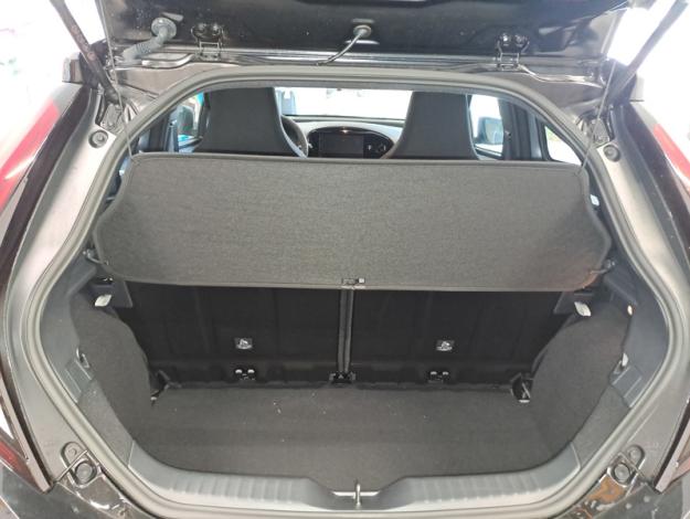 TOYOTA Aygo X 1.0 VVT-i 72 Design  AYGO X 72 CH BVM5 DESIGN ZENRADAR MY24.