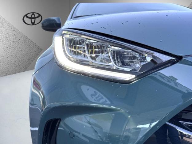 TOYOTA Yaris Hybride Hybride 116h Design  YARIS HYBRIDE 116H DESIGN PACK