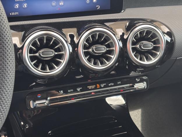 MERCEDES-BENZ Classe A 180 AMG Line  Classe A 180 AMG Line