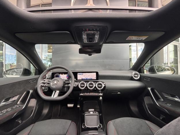 MERCEDES-BENZ Classe A 180 AMG Line  Classe A 180 AMG Line