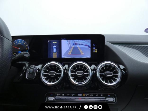 MERCEDES-BENZ GLA 250 e AMG Line  