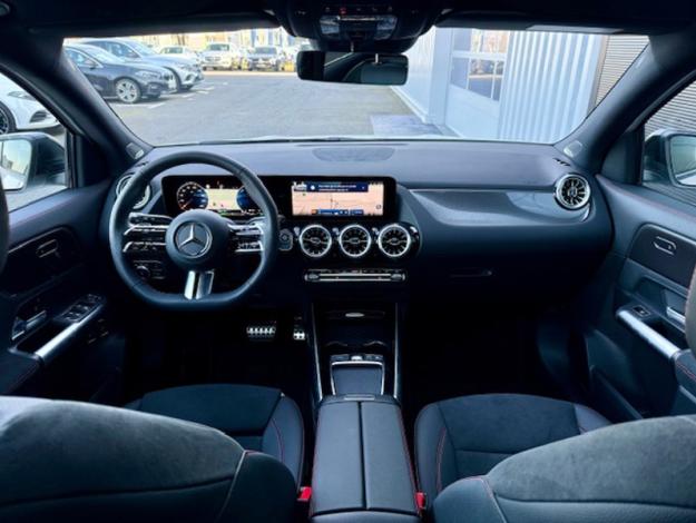 MERCEDES-BENZ GLA 250 e Hybrid EQ AMG Line  GLA 250 e Hybrid EQ AMG Line