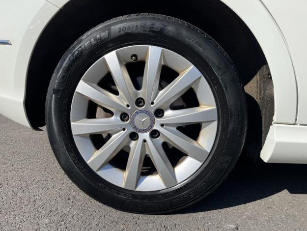 MERCEDES-BENZ Classe B Design B 180 d  