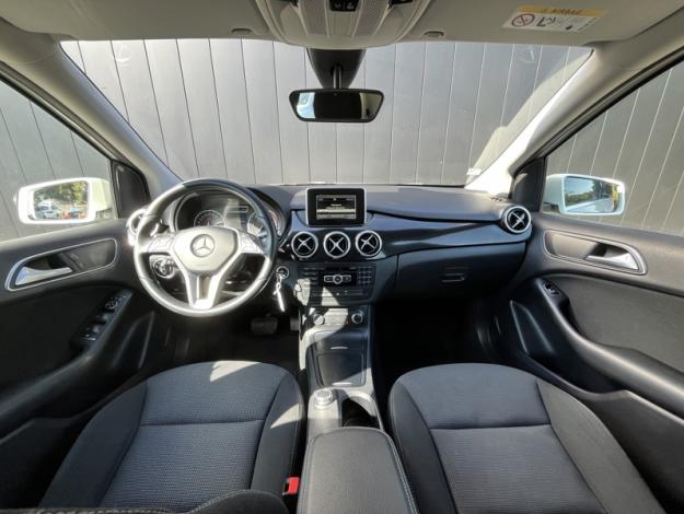 MERCEDES-BENZ Classe B Design B 180 d  