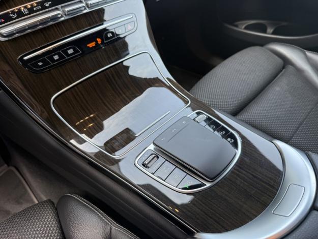 MERCEDES-BENZ GLC SUV GLC 220 d 4MATIC SUV Avantgarde Line  