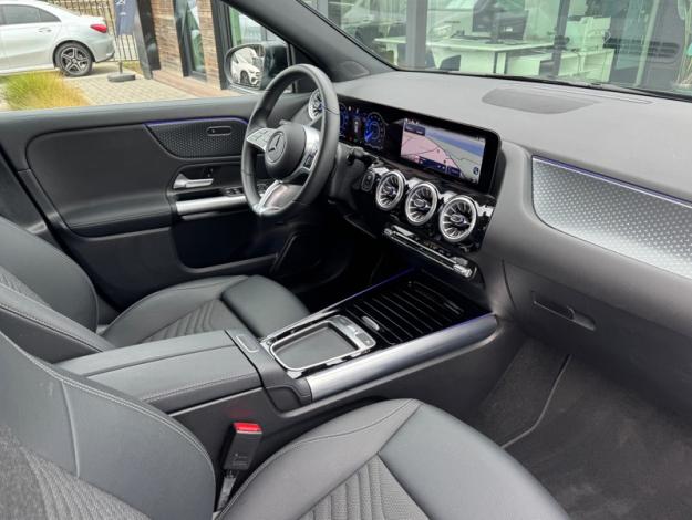 MERCEDES-BENZ EQA 250 + Business Line - 5 ans GARANTIE 