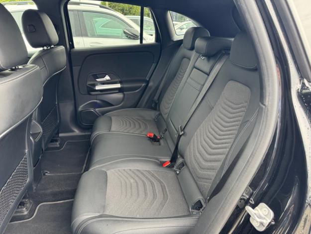 MERCEDES-BENZ EQA 250 + Business Line - 5 ans GARANTIE 