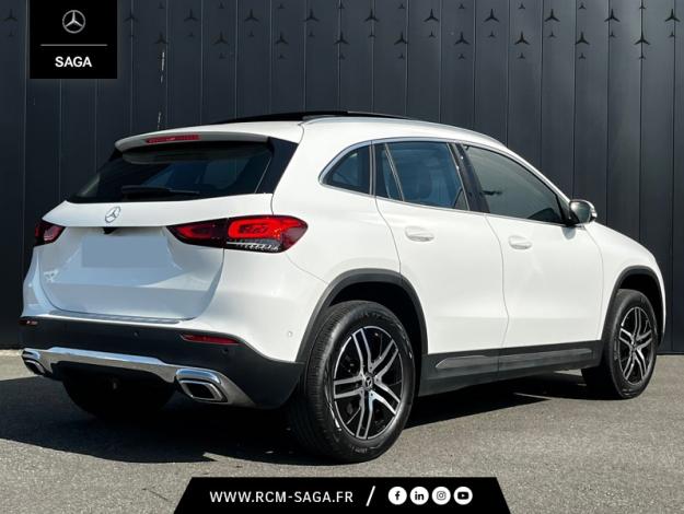 MERCEDES-BENZ GLA 200  