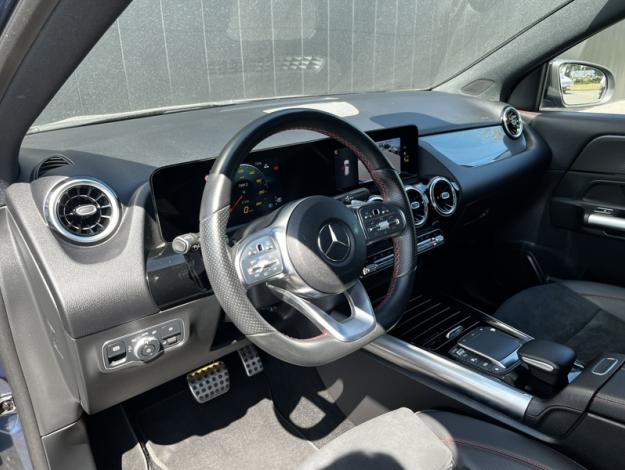 MERCEDES-BENZ GLA 200 d AMG Line  GLA 200 d AMG Line