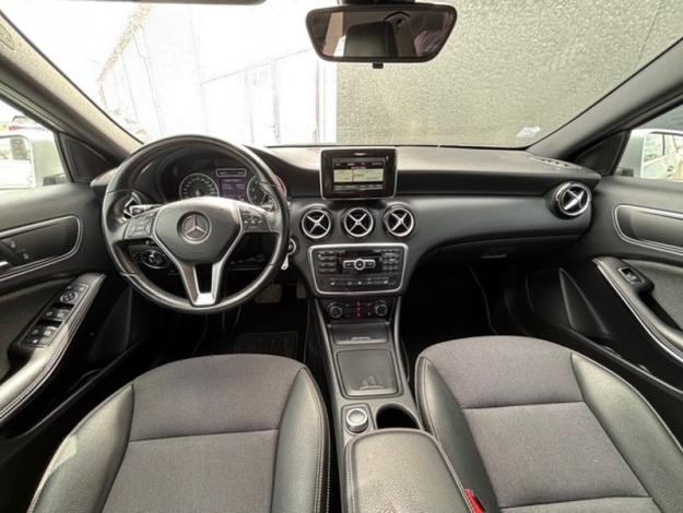 MERCEDES-BENZ Classe A A 180 Intuition  