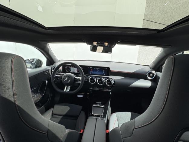 MERCEDES-BENZ Classe A 200 d AMG Line  Classe A 200 d AMG Line