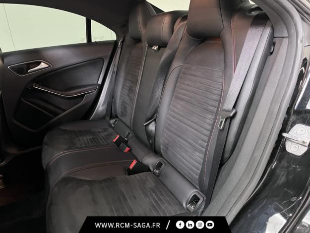 MERCEDES-BENZ CLA Coupé CLA 220 d  Coupé Fascination  