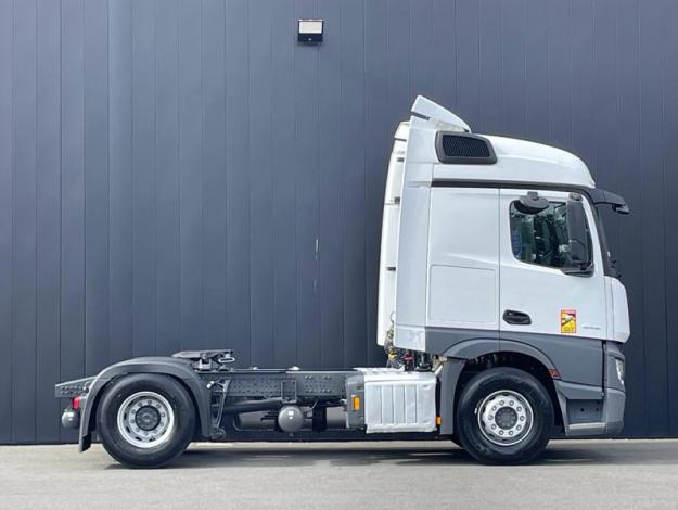 MERCEDES-BENZ Actros F 1848 StreamSpace 2.50M  
