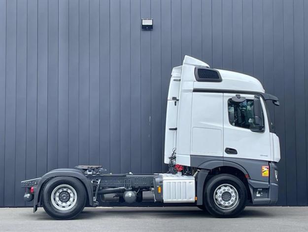 MERCEDES-BENZ Actros F 1848 StreamSpace 2.50M  