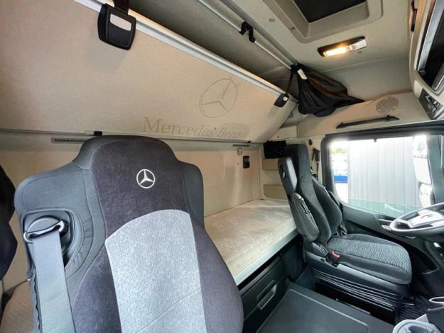 MERCEDES-BENZ Actros F 1848 StreamSpace 2.50M  