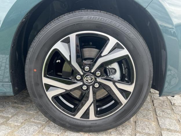 TOYOTA Yaris Hybride Hybride 116h Design  YARIS HYBRIDE 116H DESIGN PACK VD MY25