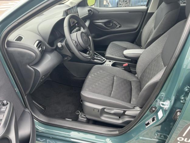 TOYOTA Yaris Hybride Hybride 116h Design  YARIS HYBRIDE 116H DESIGN PACK VD MY25