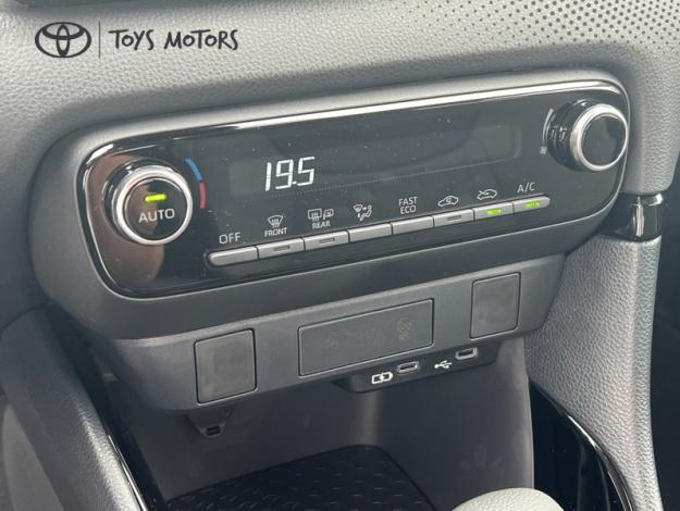 TOYOTA Yaris Hybride Hybride 116h Design  YARIS HYBRIDE 116H DESIGN PACK VD MY25