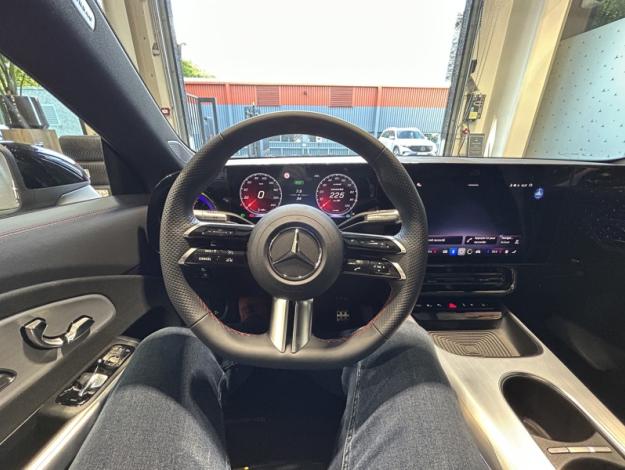 MERCEDES-BENZ CLA 250 + Sport Edition  
