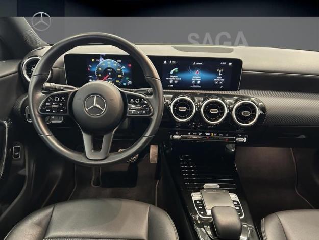 MERCEDES-BENZ CLA-Klasse CLA 180 d Shooting Brake