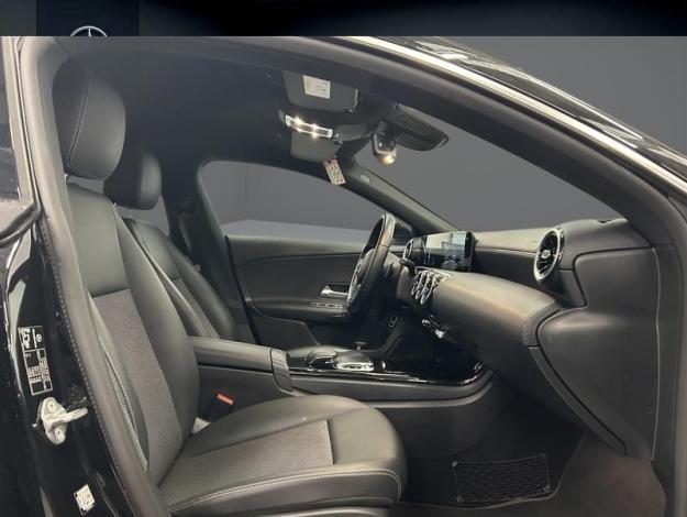 MERCEDES-BENZ CLA-Klasse CLA 180 d Shooting Brake