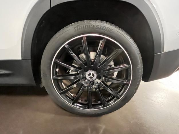 MERCEDES-BENZ GLB 200 d AMG Line  