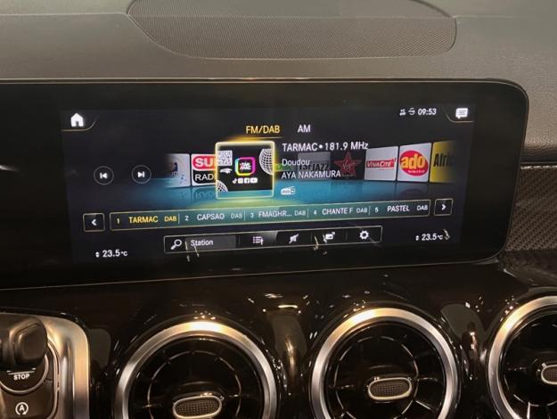MERCEDES-BENZ GLB 200 d AMG Line  
