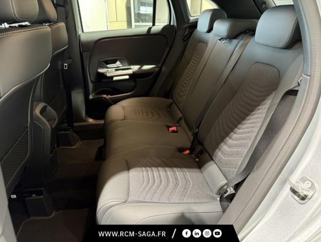MERCEDES-BENZ GLA 200 Business Line  