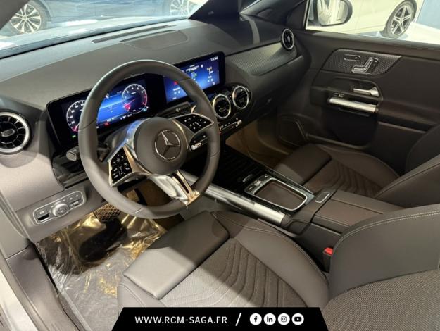 MERCEDES-BENZ GLA 200 Business Line  
