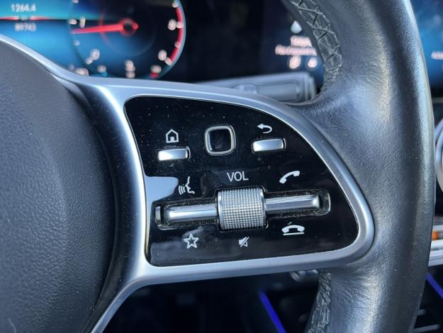 MERCEDES-BENZ GLB 200 d Progressive Line  GLB 200 d Progressive Line