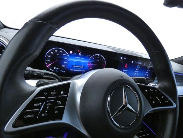 MERCEDES-BENZ GLB 200 d Progressive Line  