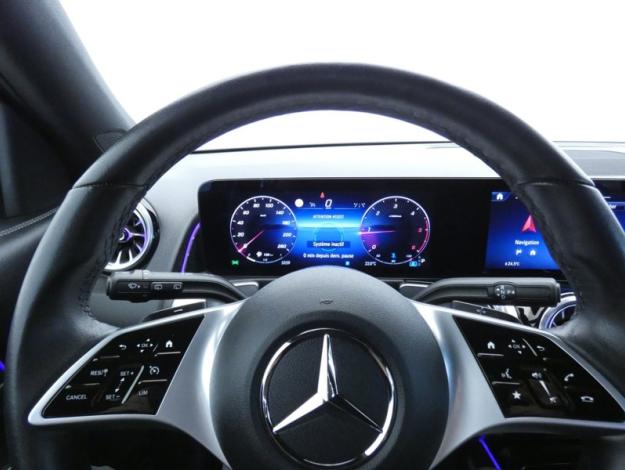MERCEDES-BENZ GLB 200 d Progressive Line  