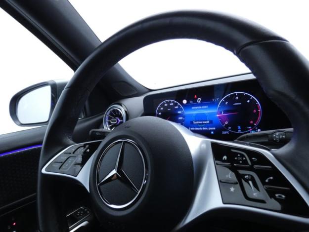 MERCEDES-BENZ GLB 200 d Progressive Line  