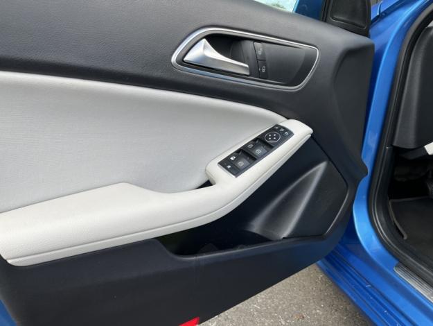 MERCEDES-BENZ Classe A A 160 d Business Edition  