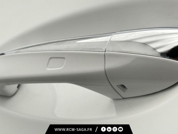 MERCEDES-BENZ GLA 200 d AMG Line  GLA 200 d AMG Line