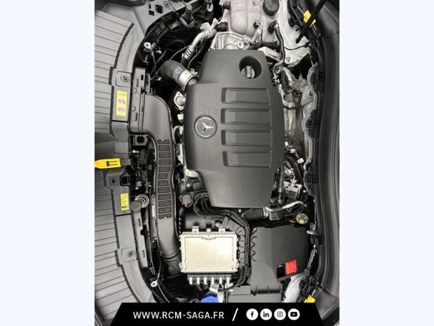 MERCEDES-BENZ GLA 200 d AMG Line  GLA 200 d AMG Line