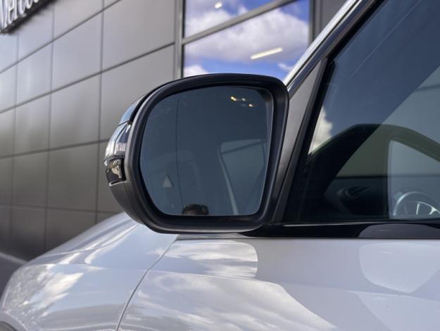 MERCEDES-BENZ GLB 200 d AMG Line  
