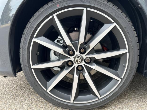 TOYOTA Yaris Hybride Hybride 130h GR SPORT  5