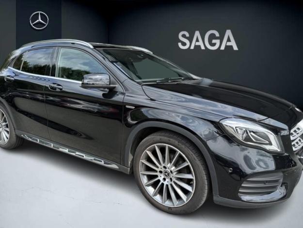 MERCEDES-BENZ GLA 180  AMG LINE 