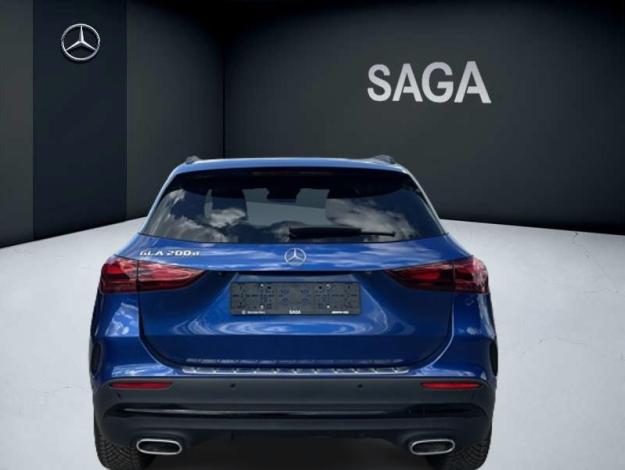 MERCEDES-BENZ GLA 200 d AMG Pack Night Facelift  