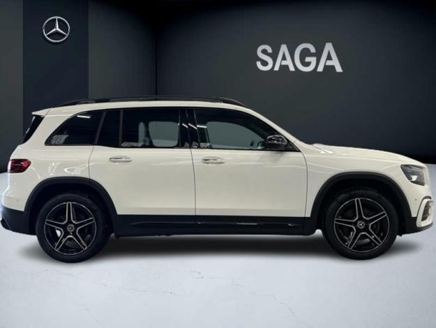 MERCEDES-BENZ GLB 200 d AMG Pack Night Facelift Attelage  