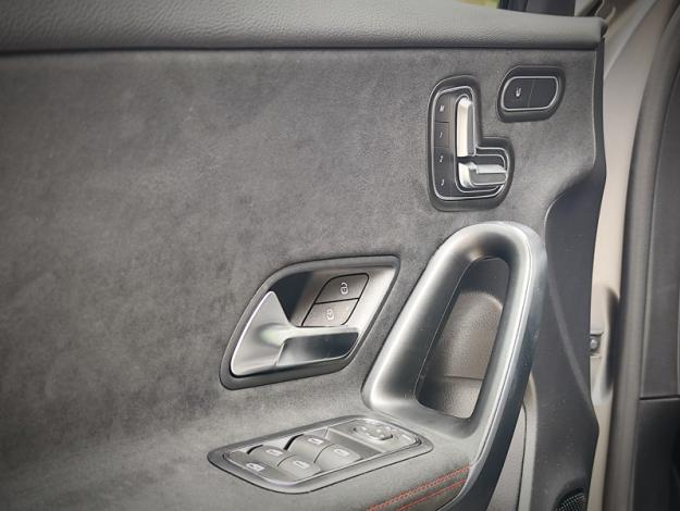 MERCEDES-BENZ Classe A 200 d AMG Line  Classe A 200 d AMG Line