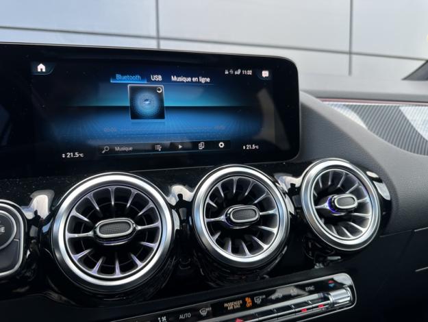 MERCEDES-BENZ GLA 220 d 4MATIC AMG Line  