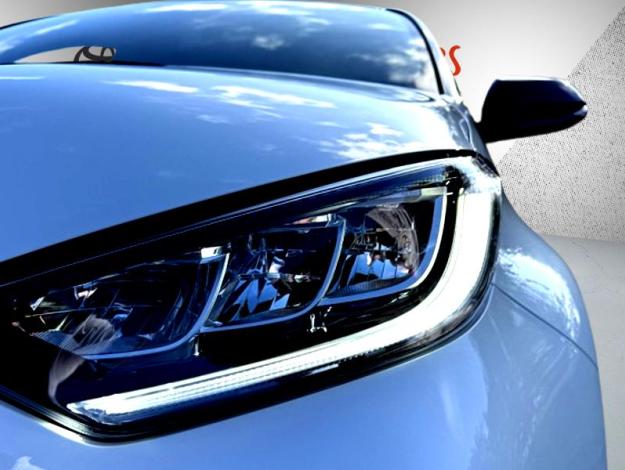 TOYOTA Yaris Hybride Hybride 130h Collection  YARIS HYBRIDE 130H COLLECTION