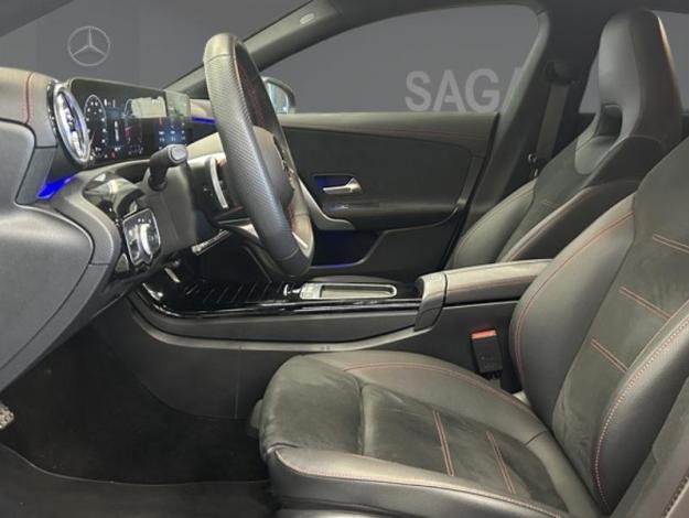 MERCEDES-BENZ CLA 200 d Shooting Brake AMG Pack Night Facelift  