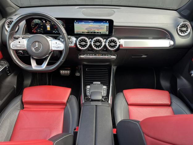 MERCEDES-BENZ GLB 200 d AMG Line  